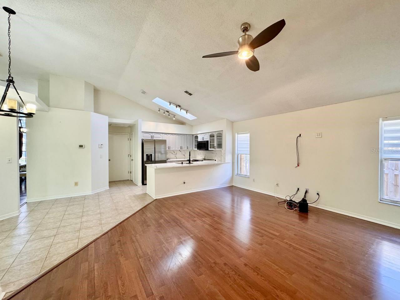 WEST BAY PH III - Residential Lease