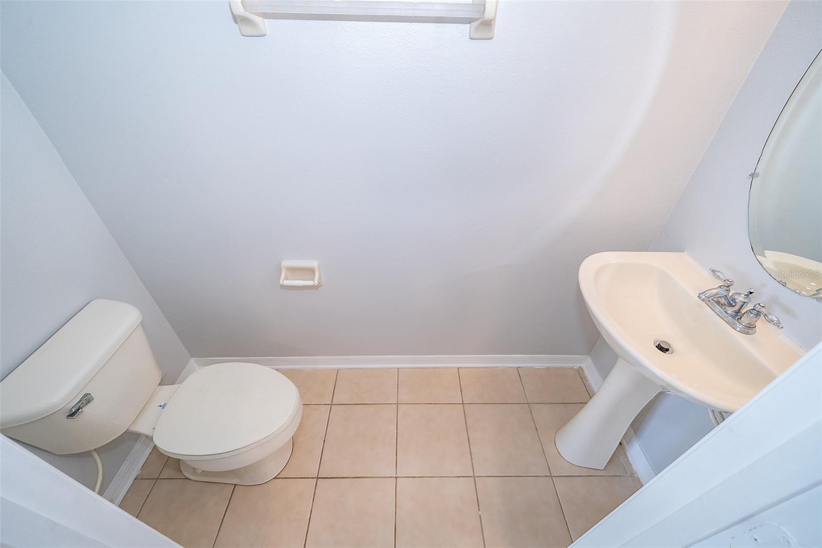 VICTORIA PINES CONDO PHS 19, 20 AND 21 - Residential Lease