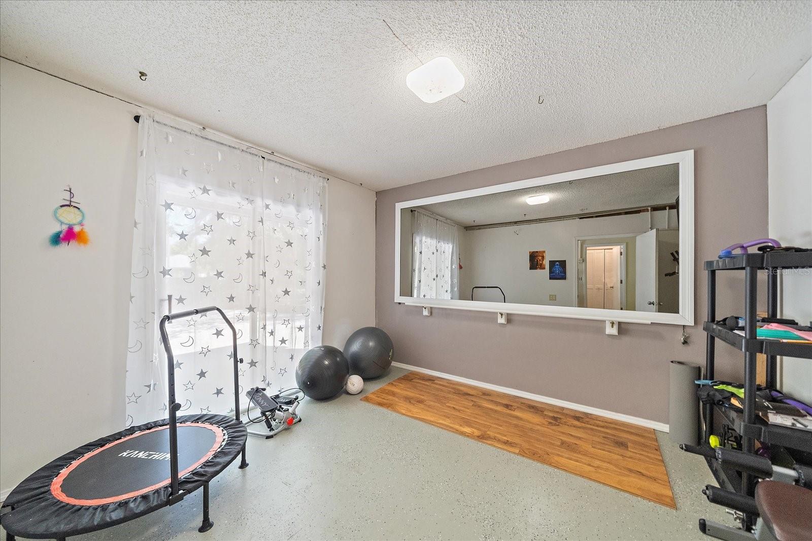 KALLAS SUB - Residential