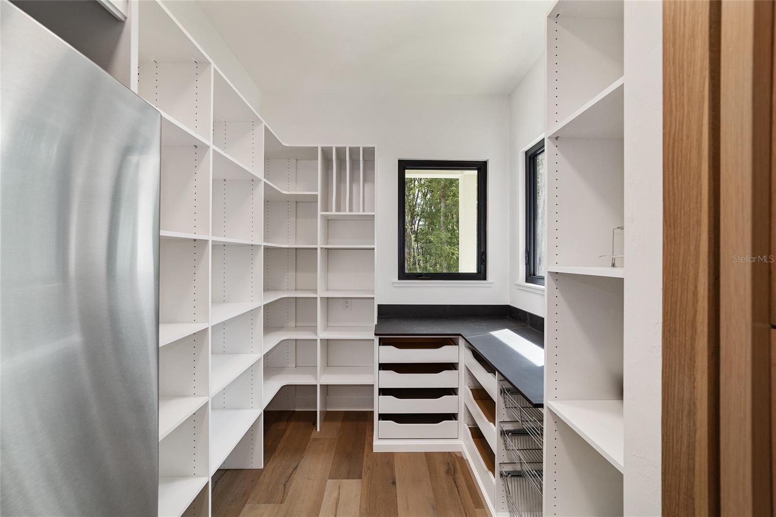 OAKMONT - Residential