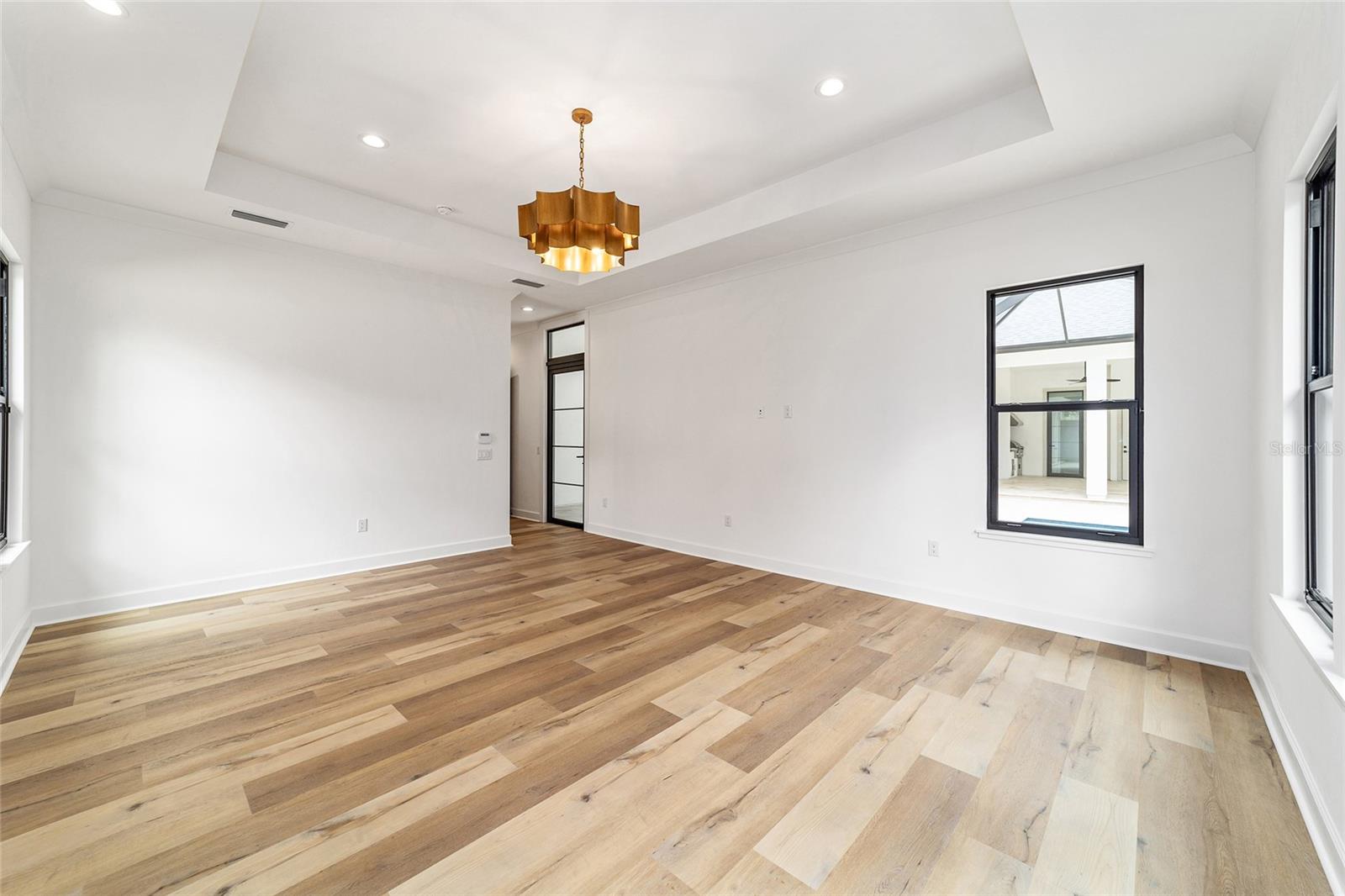 OAKMONT - Residential