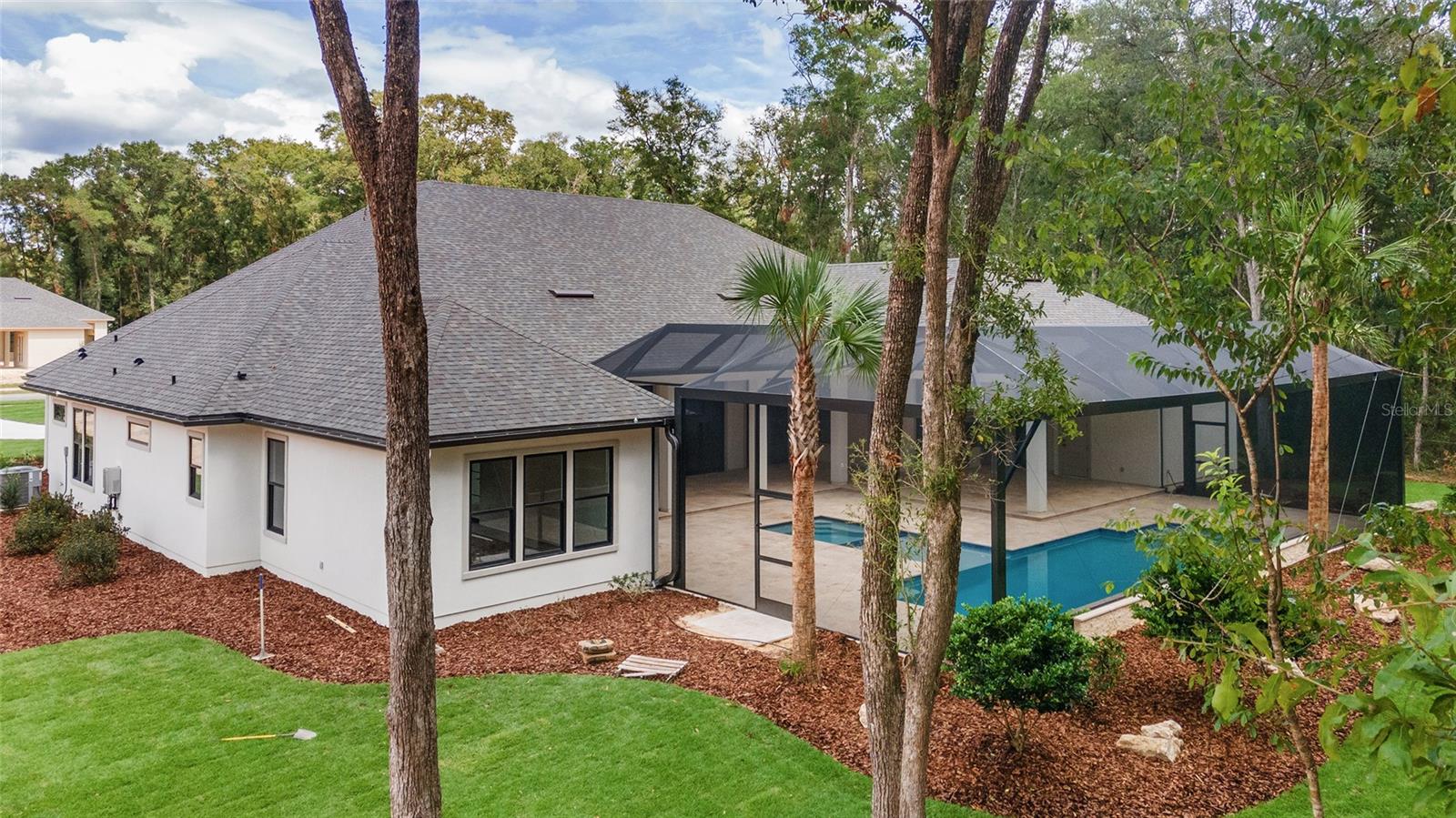 OAKMONT - Residential