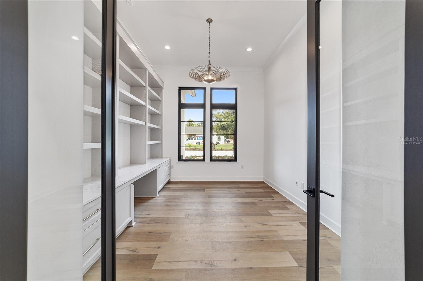 OAKMONT - Residential