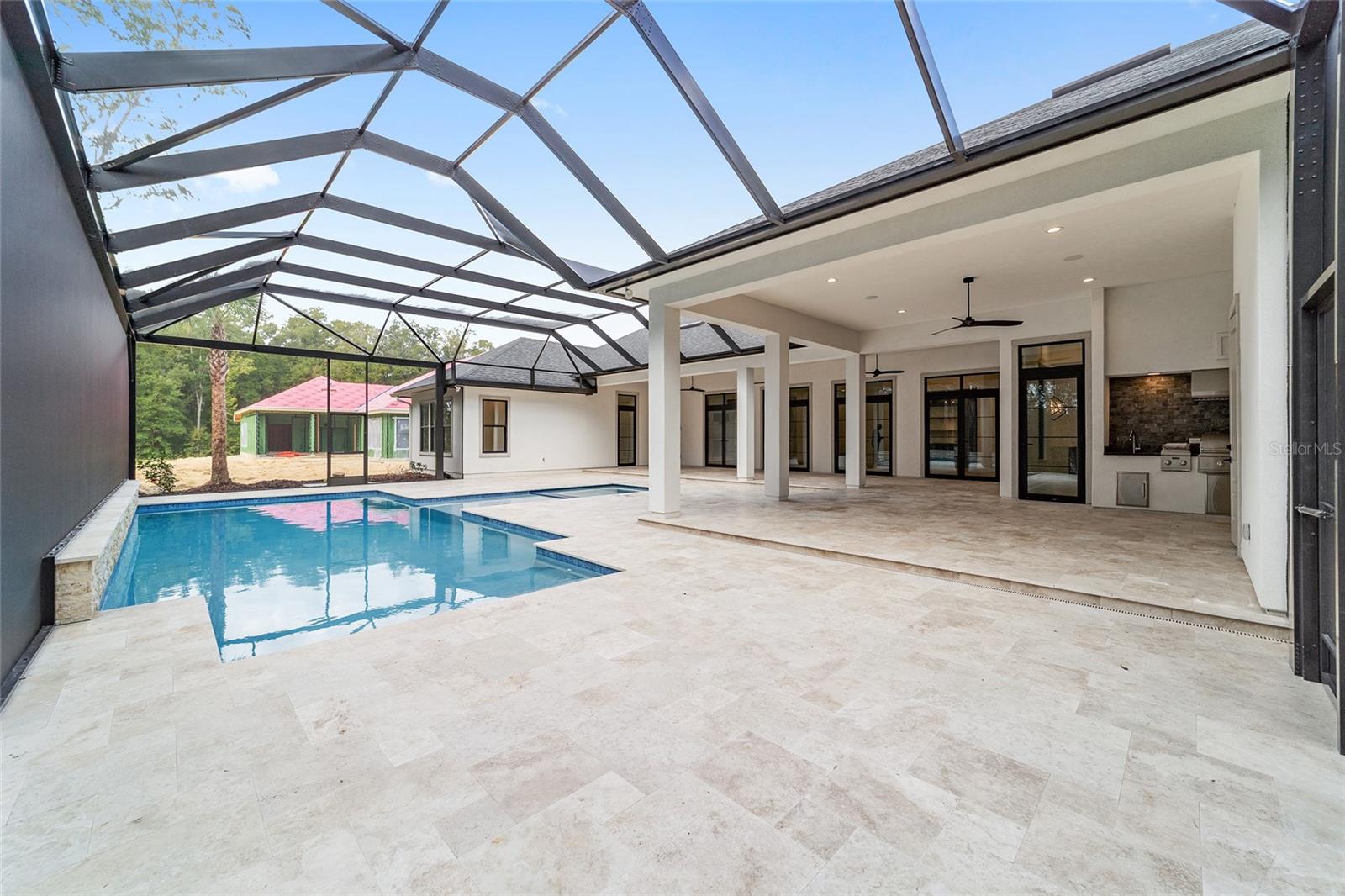 OAKMONT - Residential