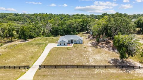 Tiny photo for 10254 SE 118th Lane, Belleview, FL 34420 (MLS # G5113903)