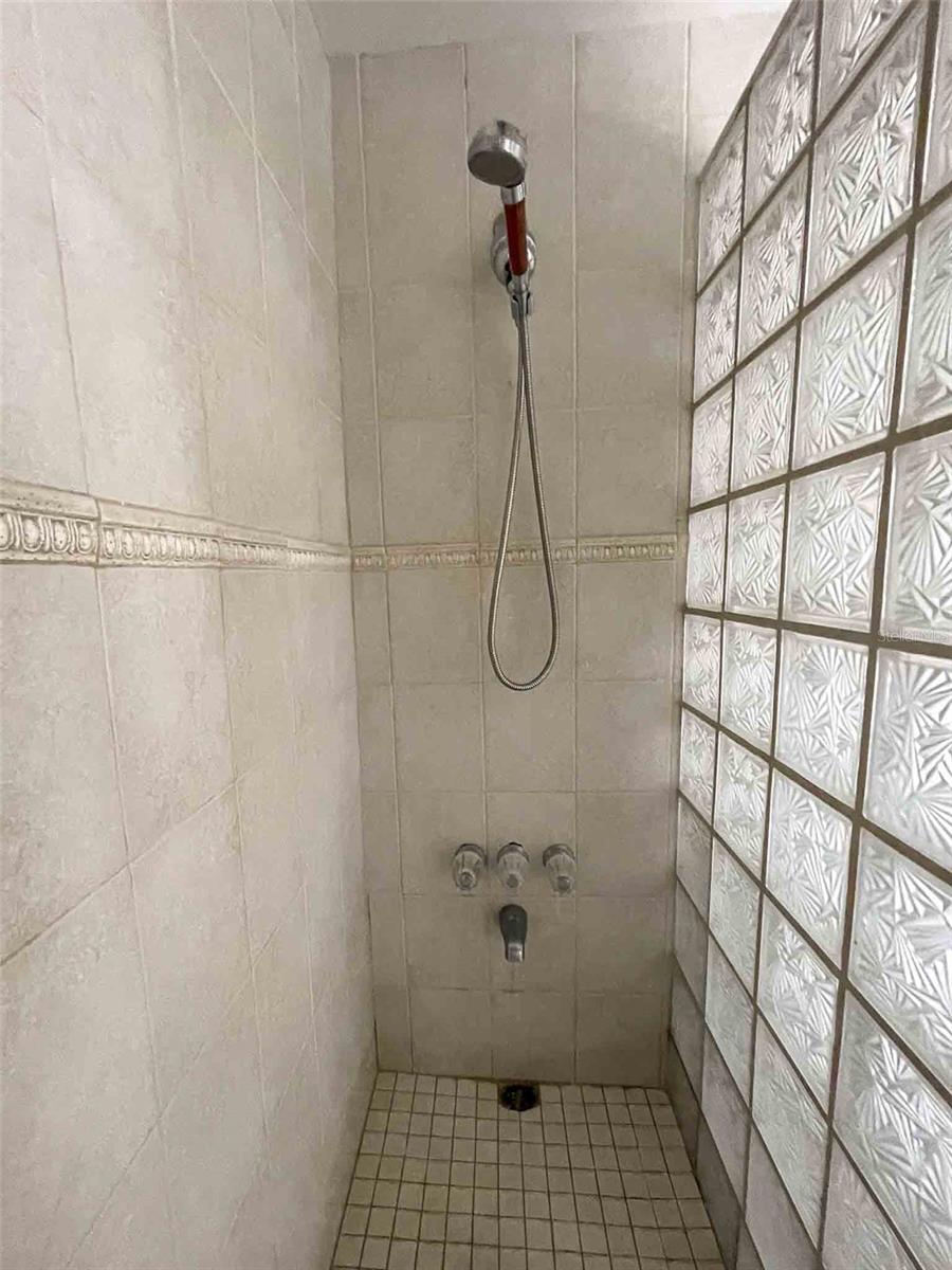 CONDADO - Residential