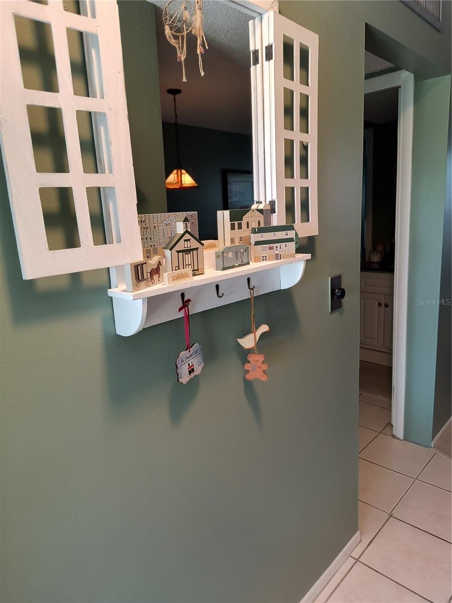 LAKES VILLAS CONDO I - Residential