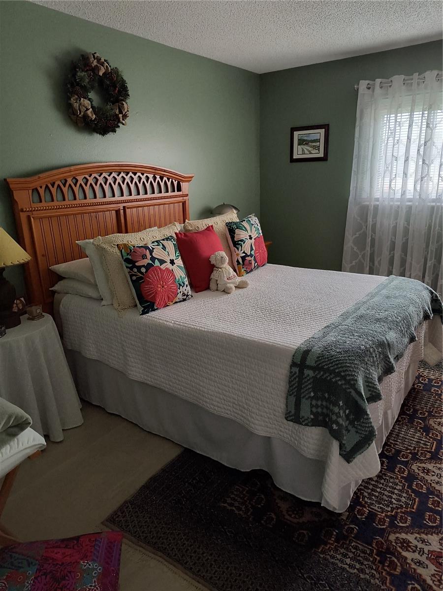 LAKES VILLAS CONDO I - Residential