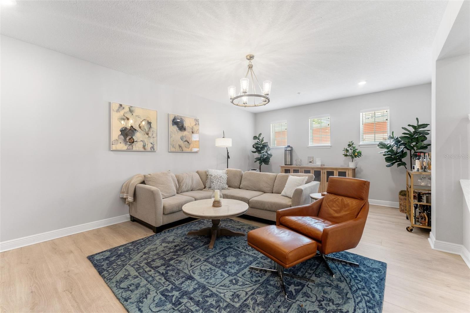 ALBANY GARDENS TWNHMS - Residential