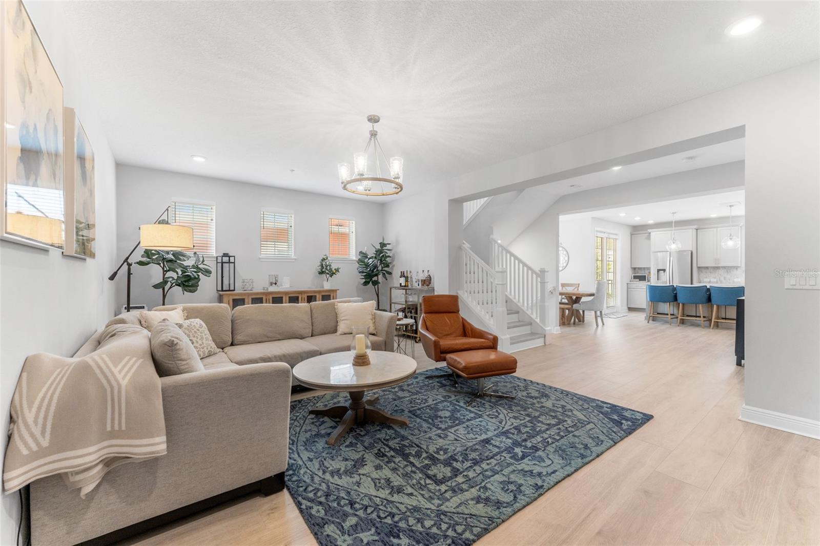 ALBANY GARDENS TWNHMS - Residential