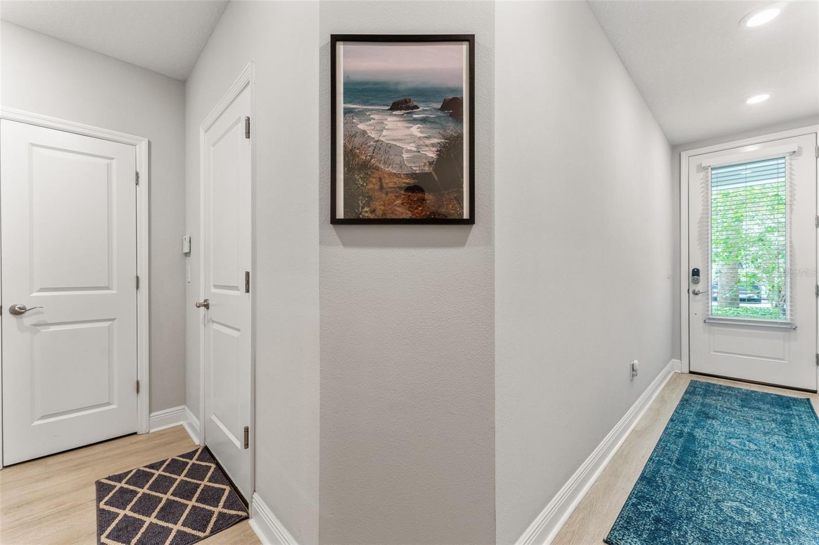 ALBANY GARDENS TWNHMS - Residential