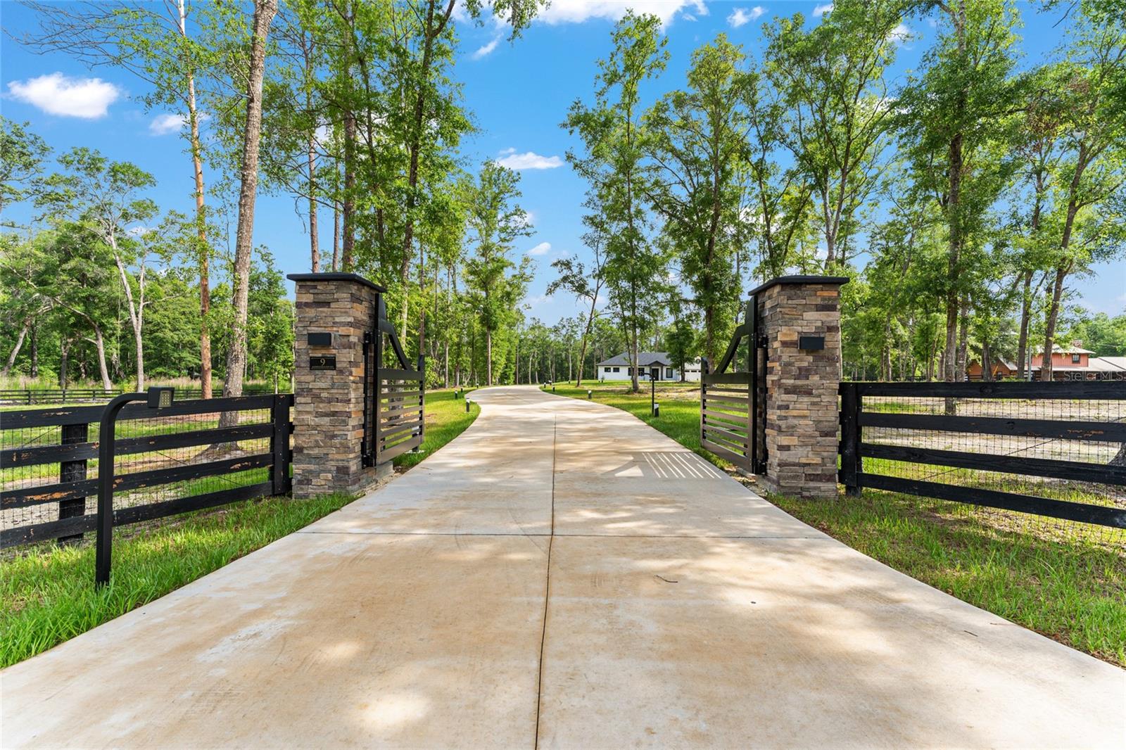 MEADOW WOOD FARMS - Residential