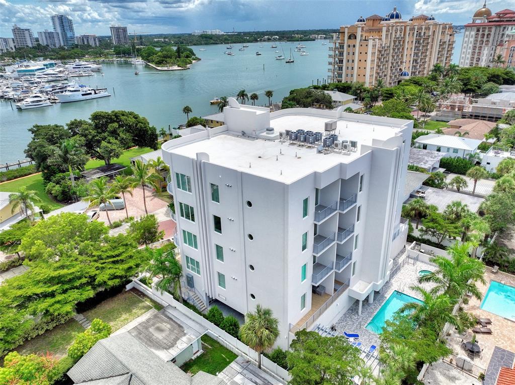 THE PEARL - Residential