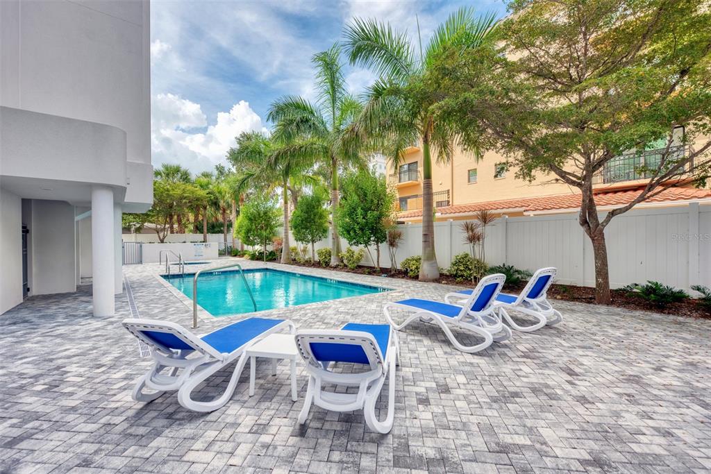 THE PEARL - Residential