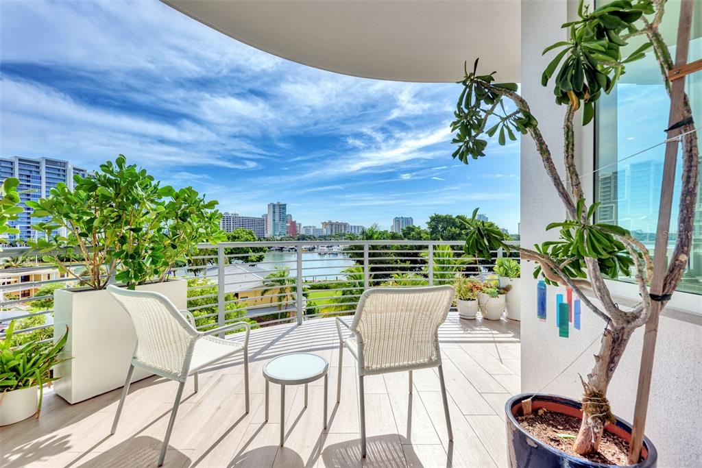 THE PEARL - Residential