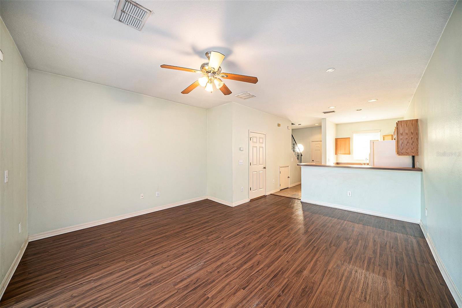 LAS PALMAS TWNHMS - Residential