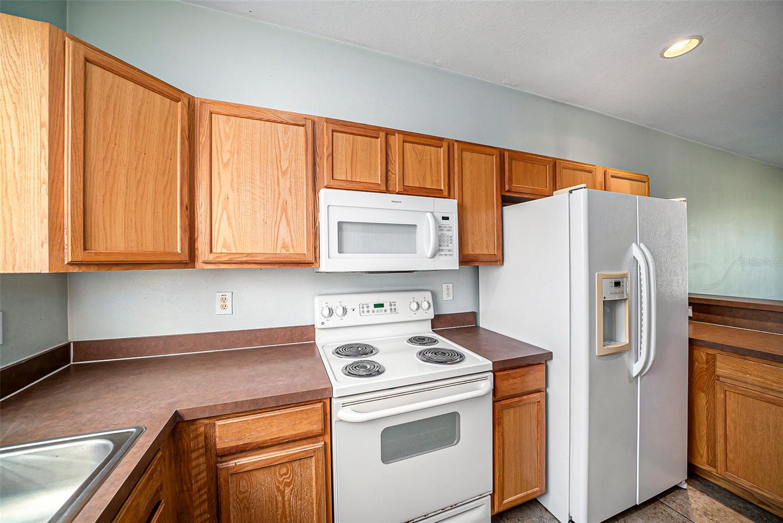 LAS PALMAS TWNHMS - Residential