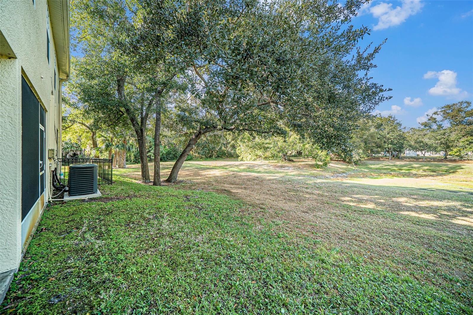 LAS PALMAS TWNHMS - Residential