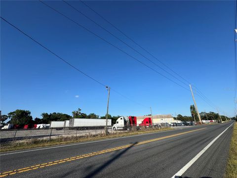 14439 CR-44 GRAND ISLAND FL 32735