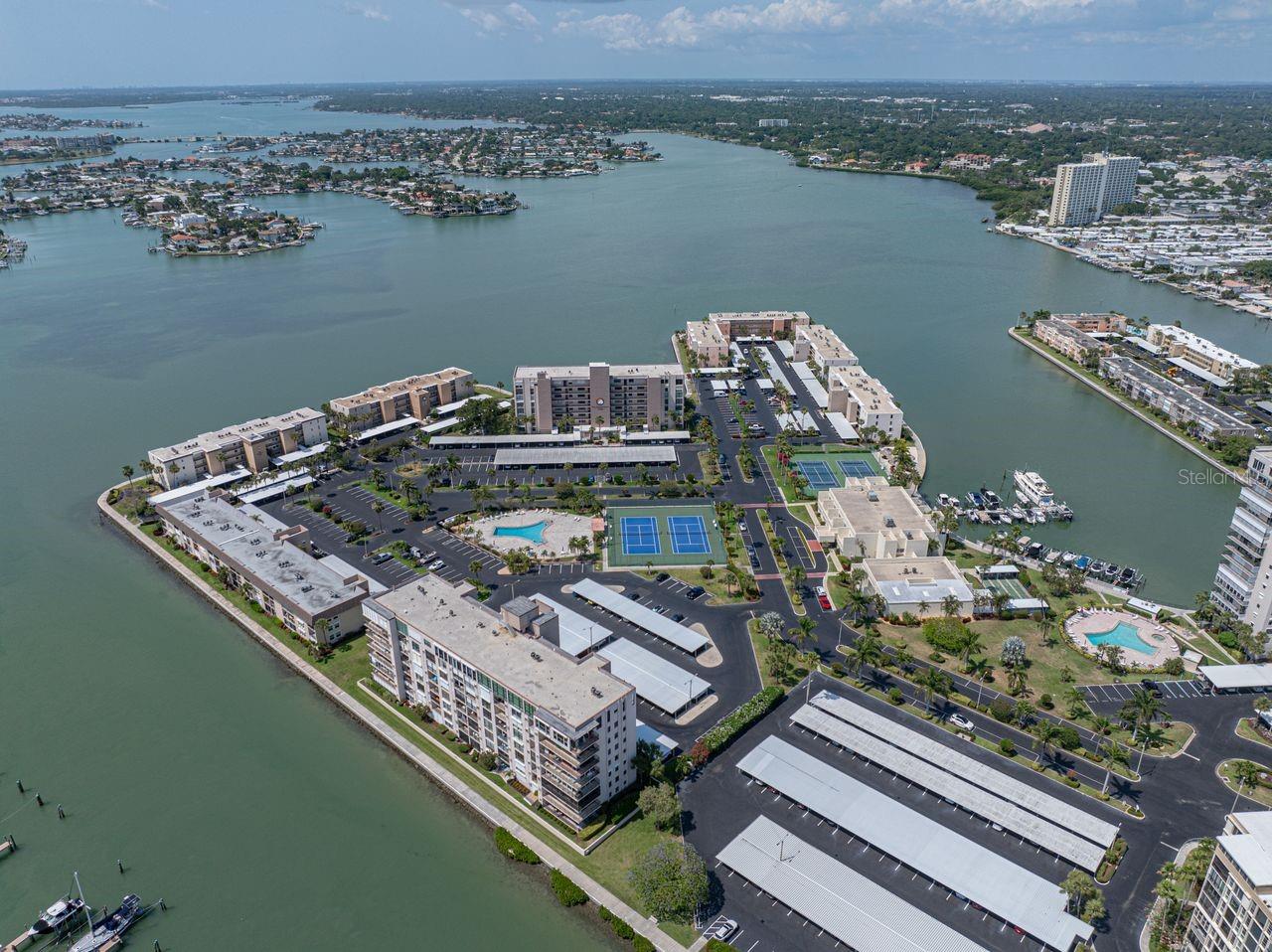 BAY ISLAND GROUP 14 - Residential