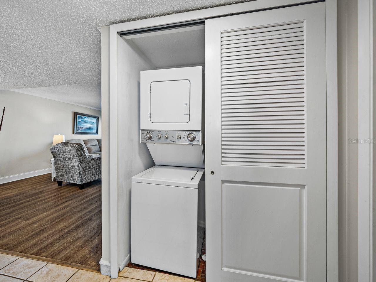 BAY ISLAND GROUP 14 - Residential