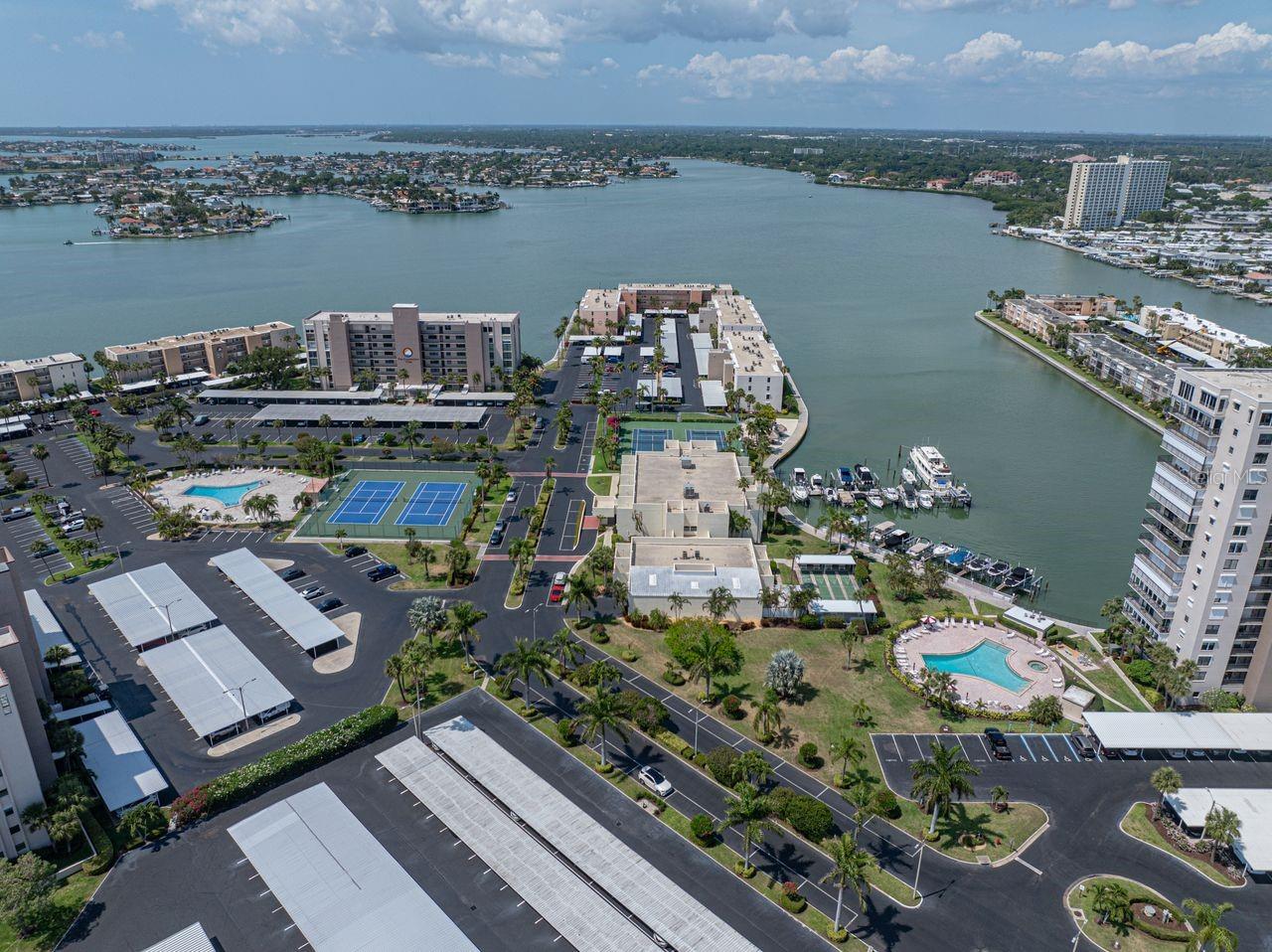 BAY ISLAND GROUP 14 - Residential