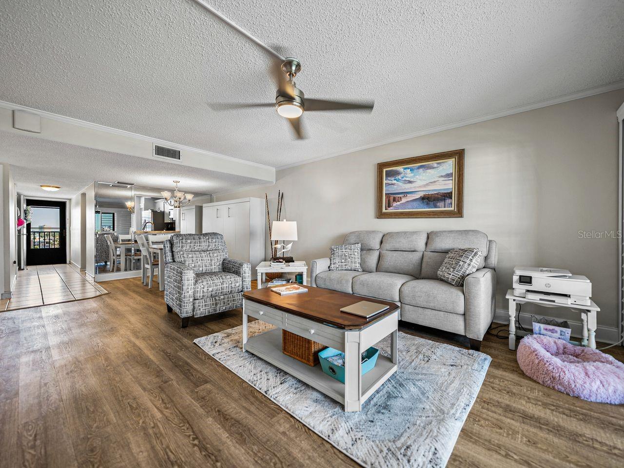 BAY ISLAND GROUP 14 - Residential