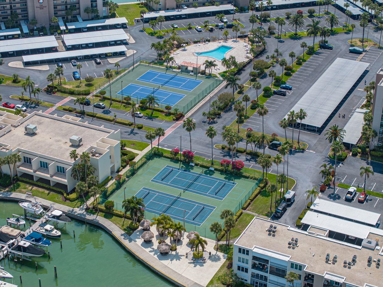 BAY ISLAND GROUP 14 - Residential