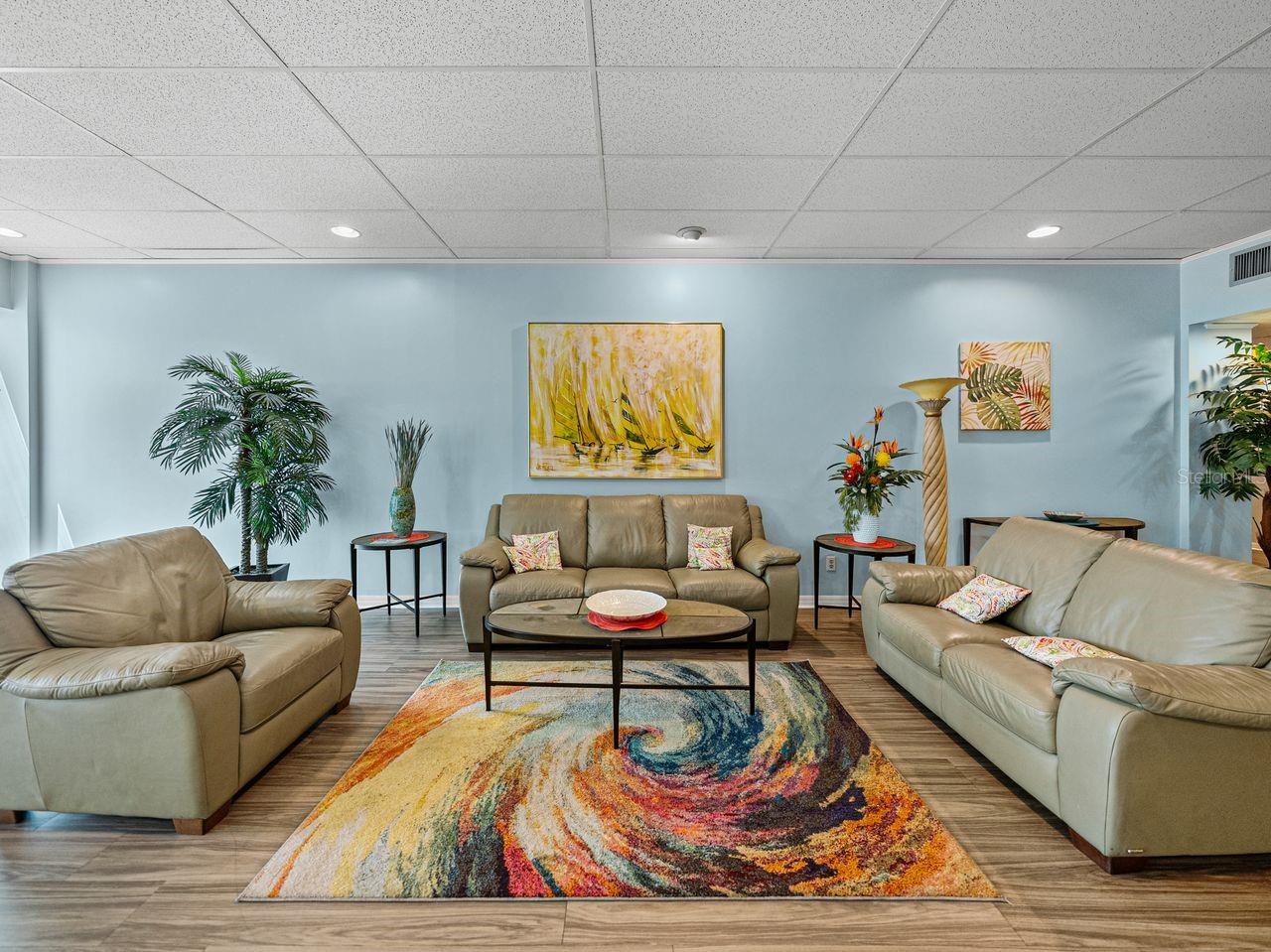 BAY ISLAND GROUP 14 - Residential