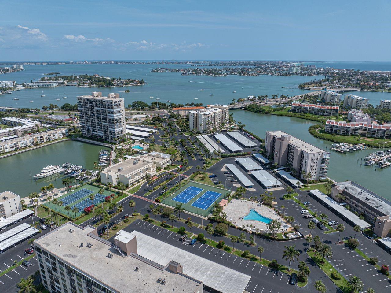 BAY ISLAND GROUP 14 - Residential