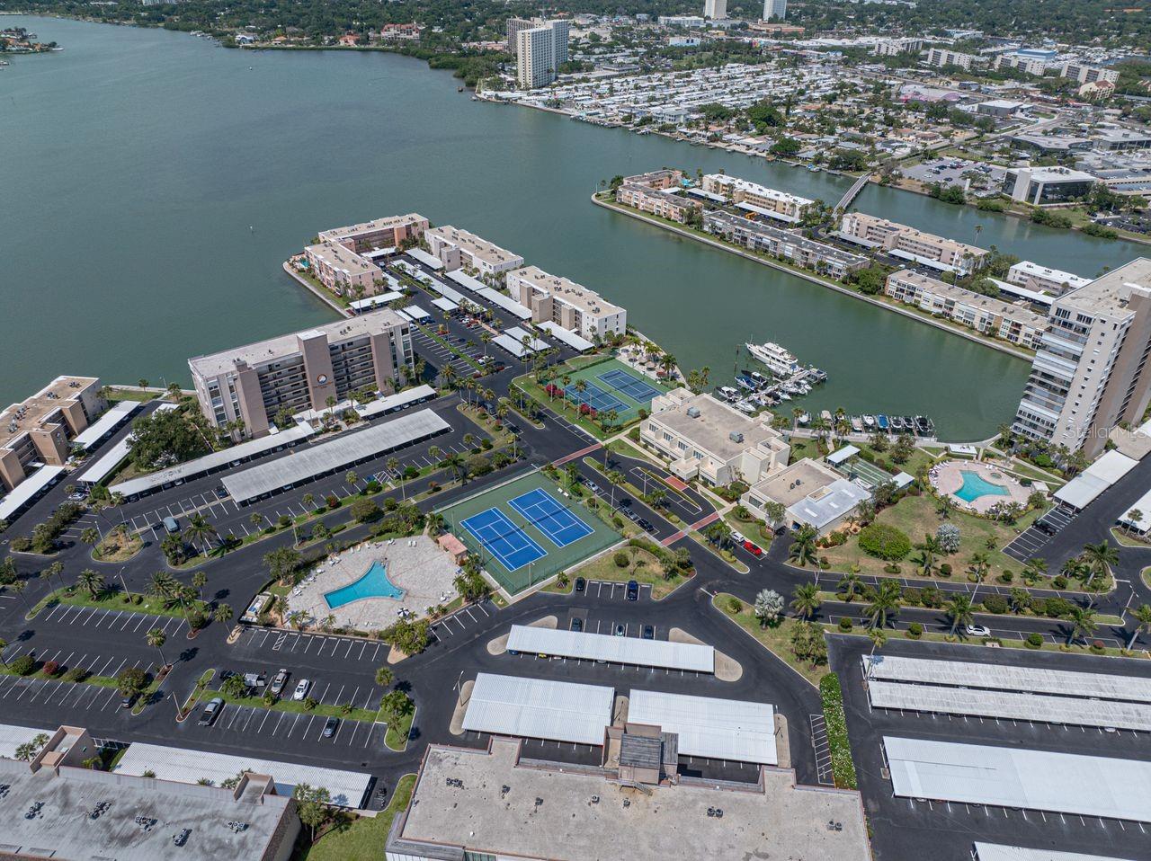 BAY ISLAND GROUP 14 - Residential