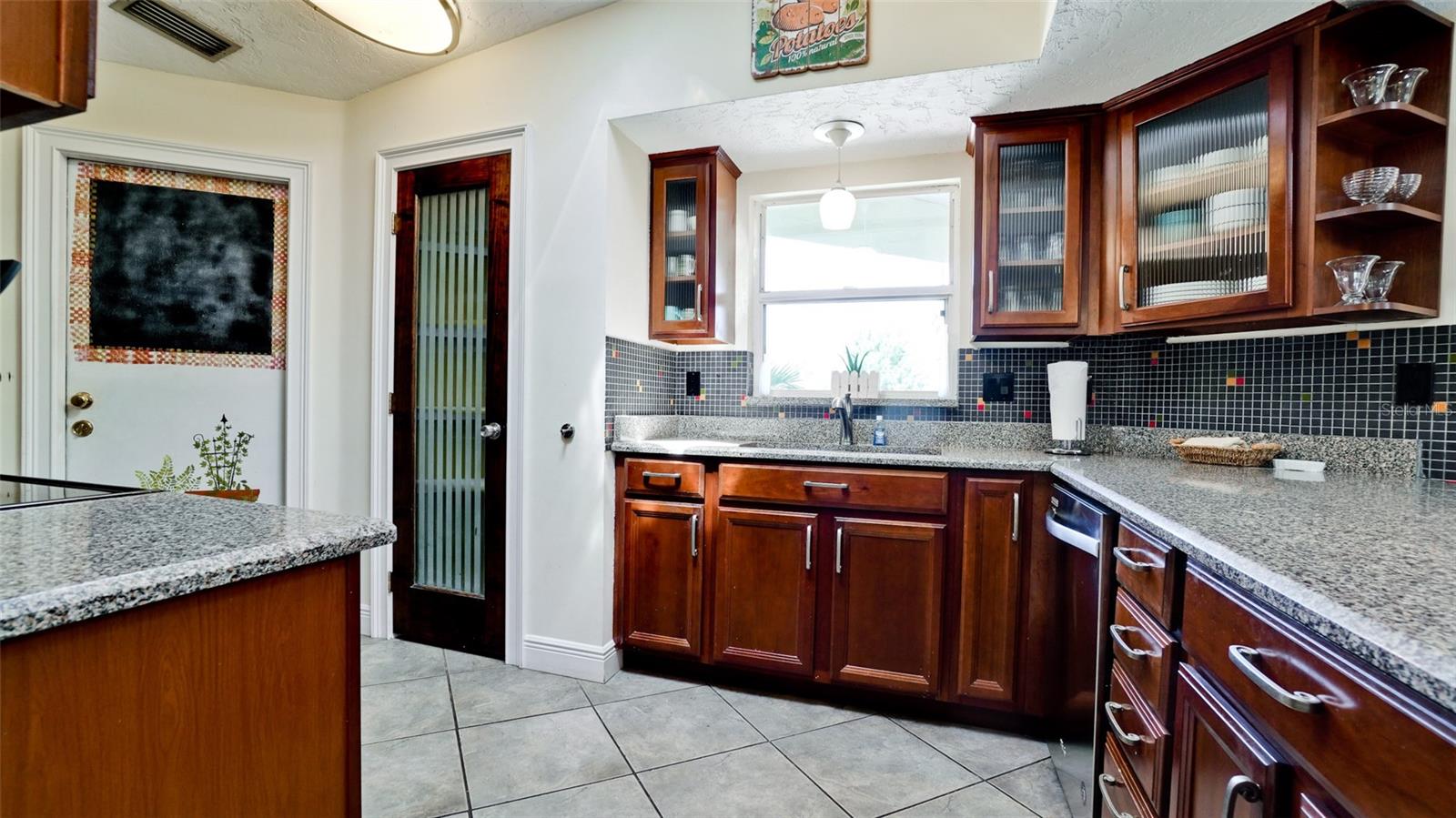 SUNSET ESTATES SUB - Residential