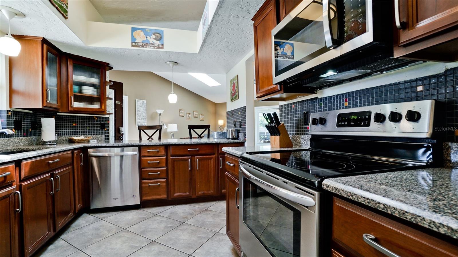 SUNSET ESTATES SUB - Residential