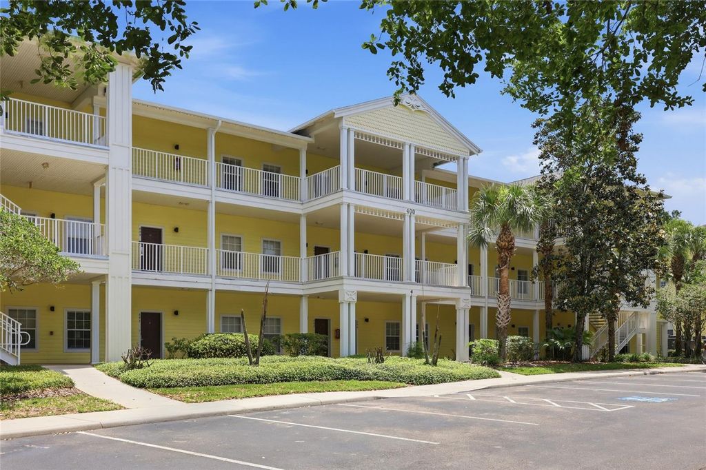 Photo of 410 Lucaya Loop #4204, Davenport, FL 33897 (MLS # O6401318)