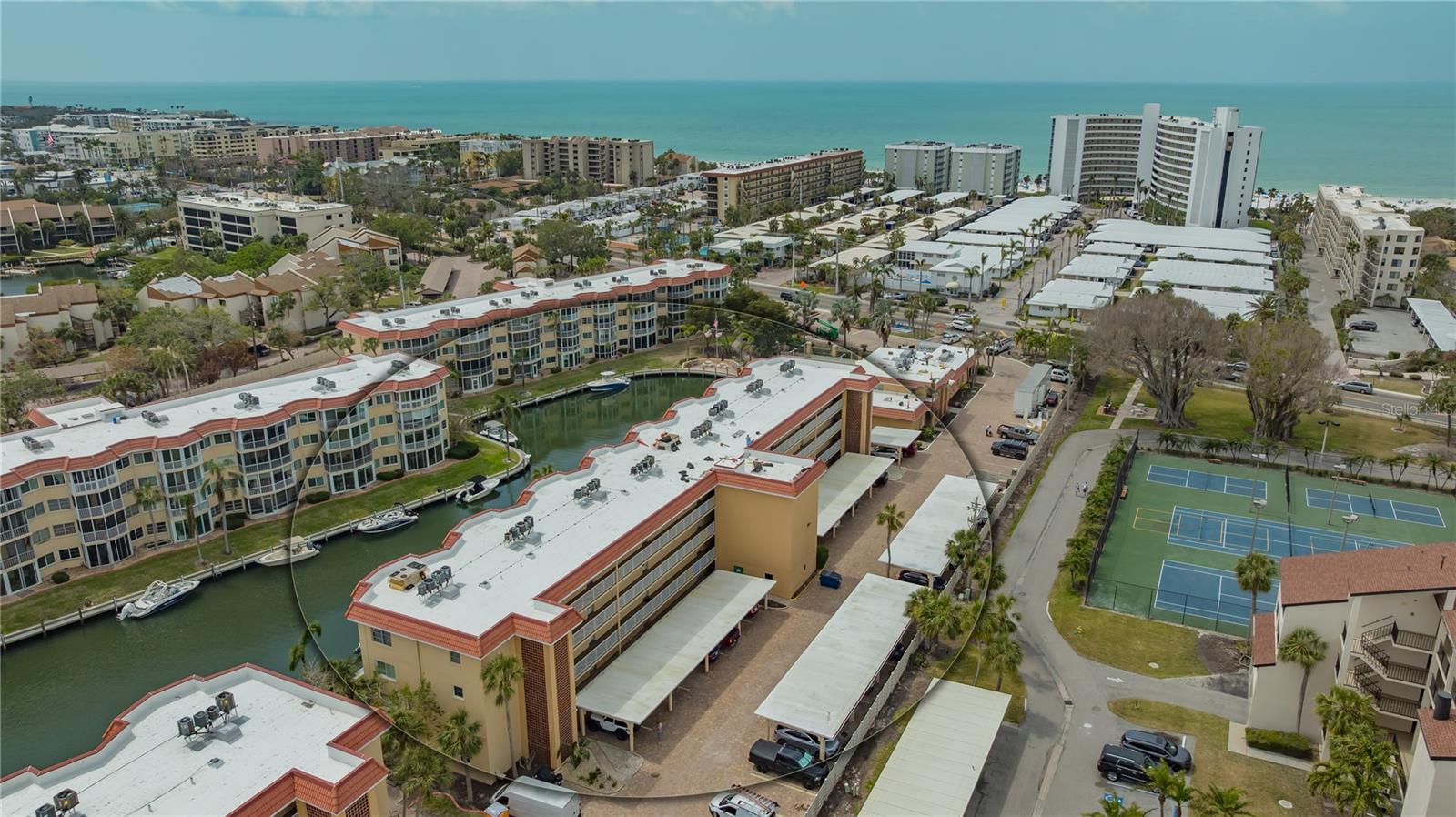 SIESTA HARBOR II - Residential