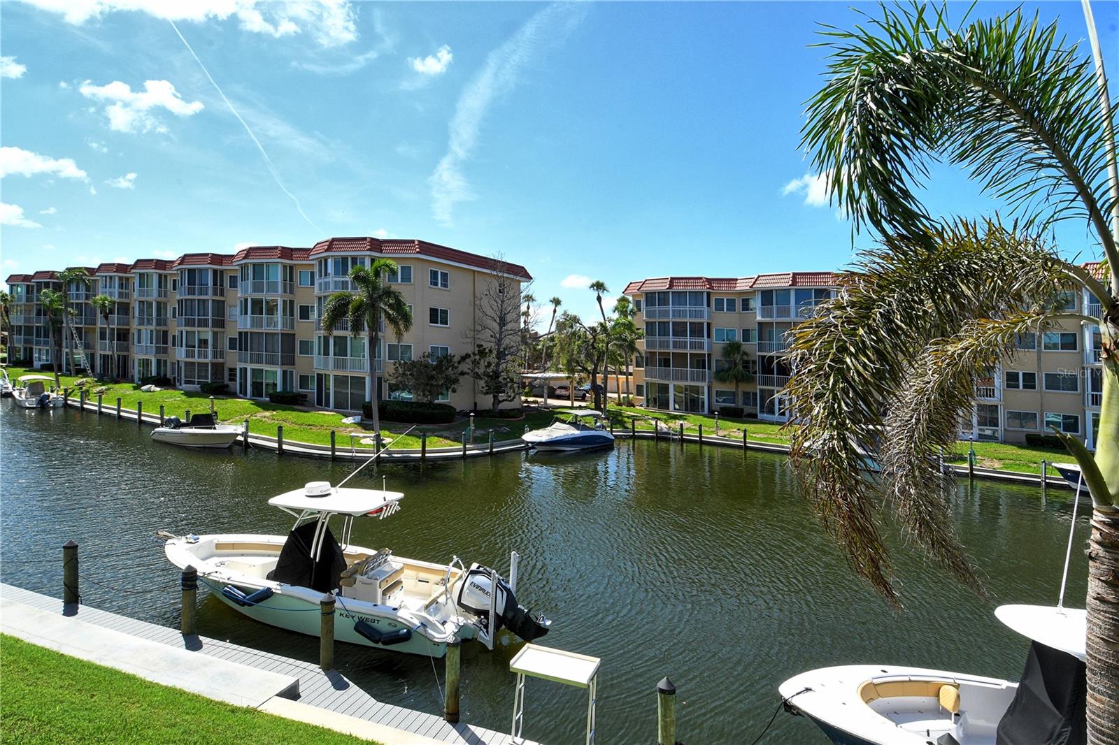 SIESTA HARBOR II - Residential