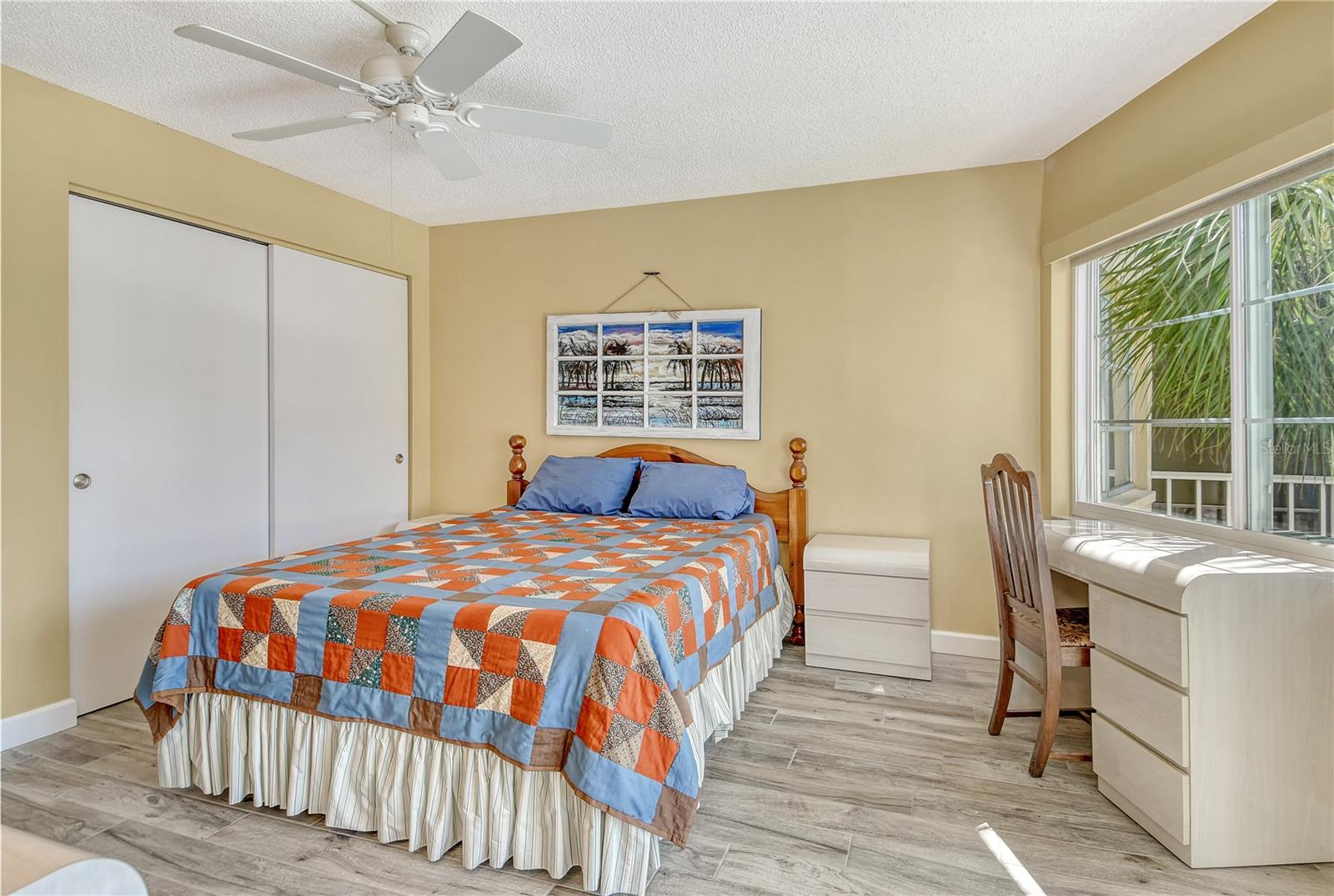 SIESTA HARBOR II - Residential