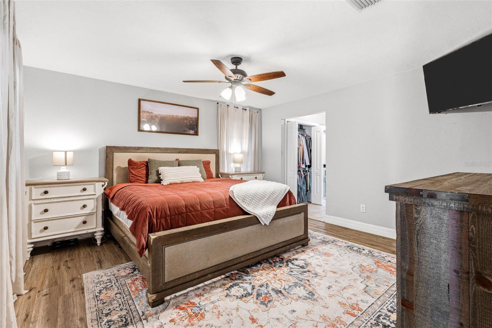 OAKMONT - Residential