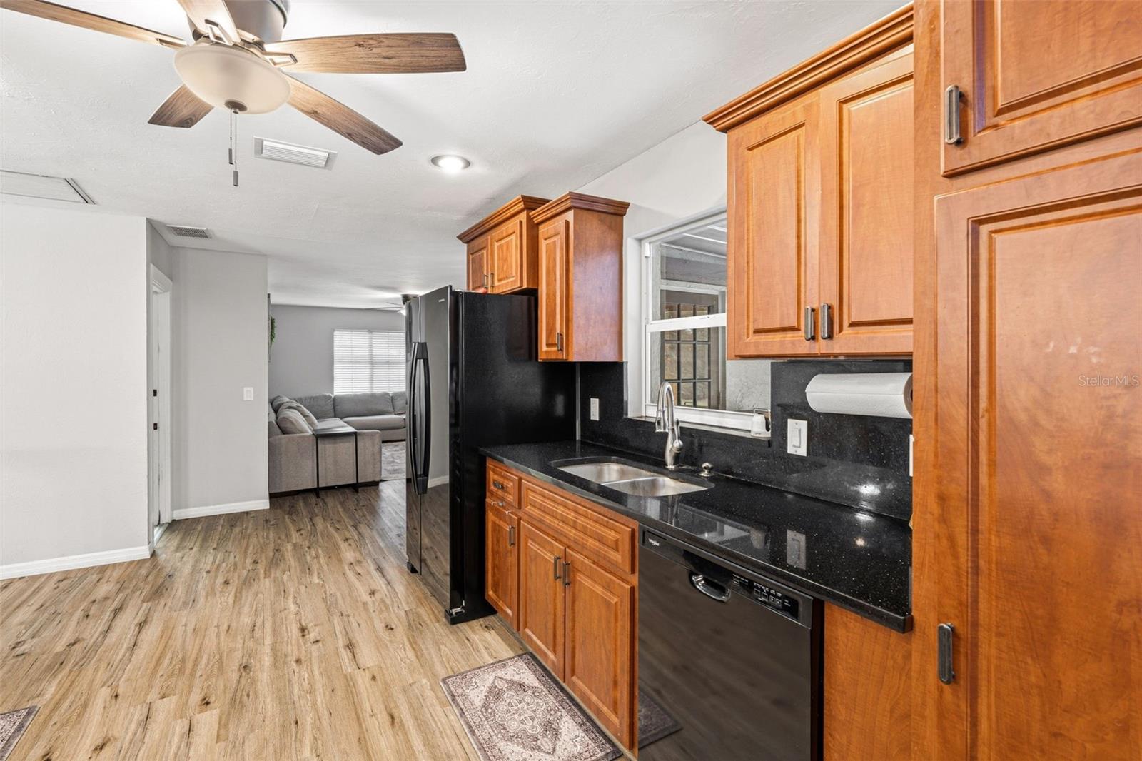 OAKMONT - Residential