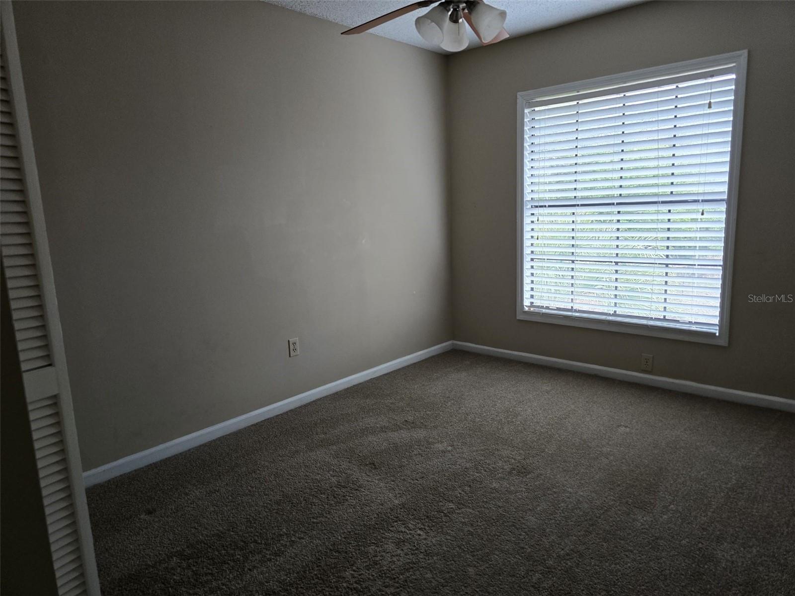 HIDDEN OAKS CONDO PH 03 - Residential