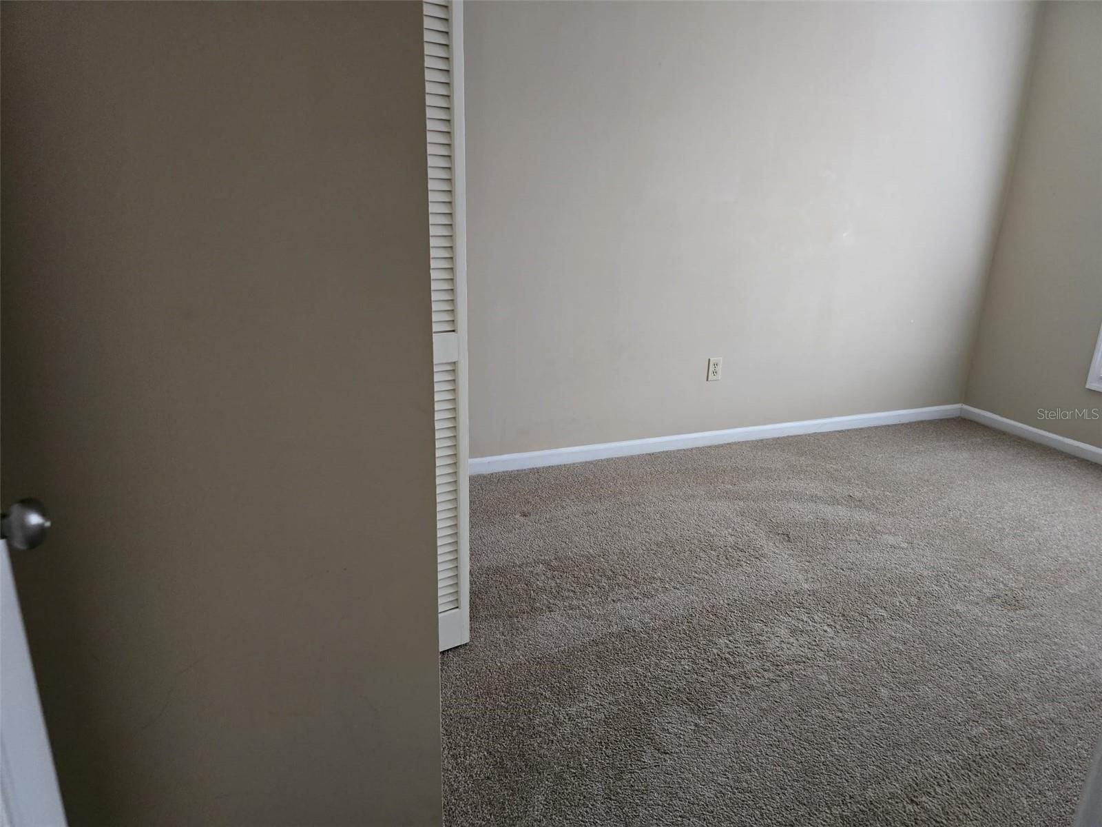 HIDDEN OAKS CONDO PH 03 - Residential