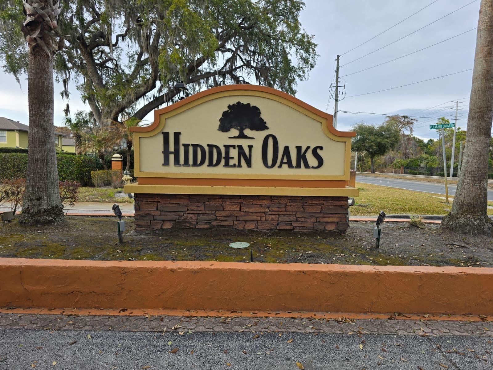 HIDDEN OAKS CONDO PH 03 - Residential