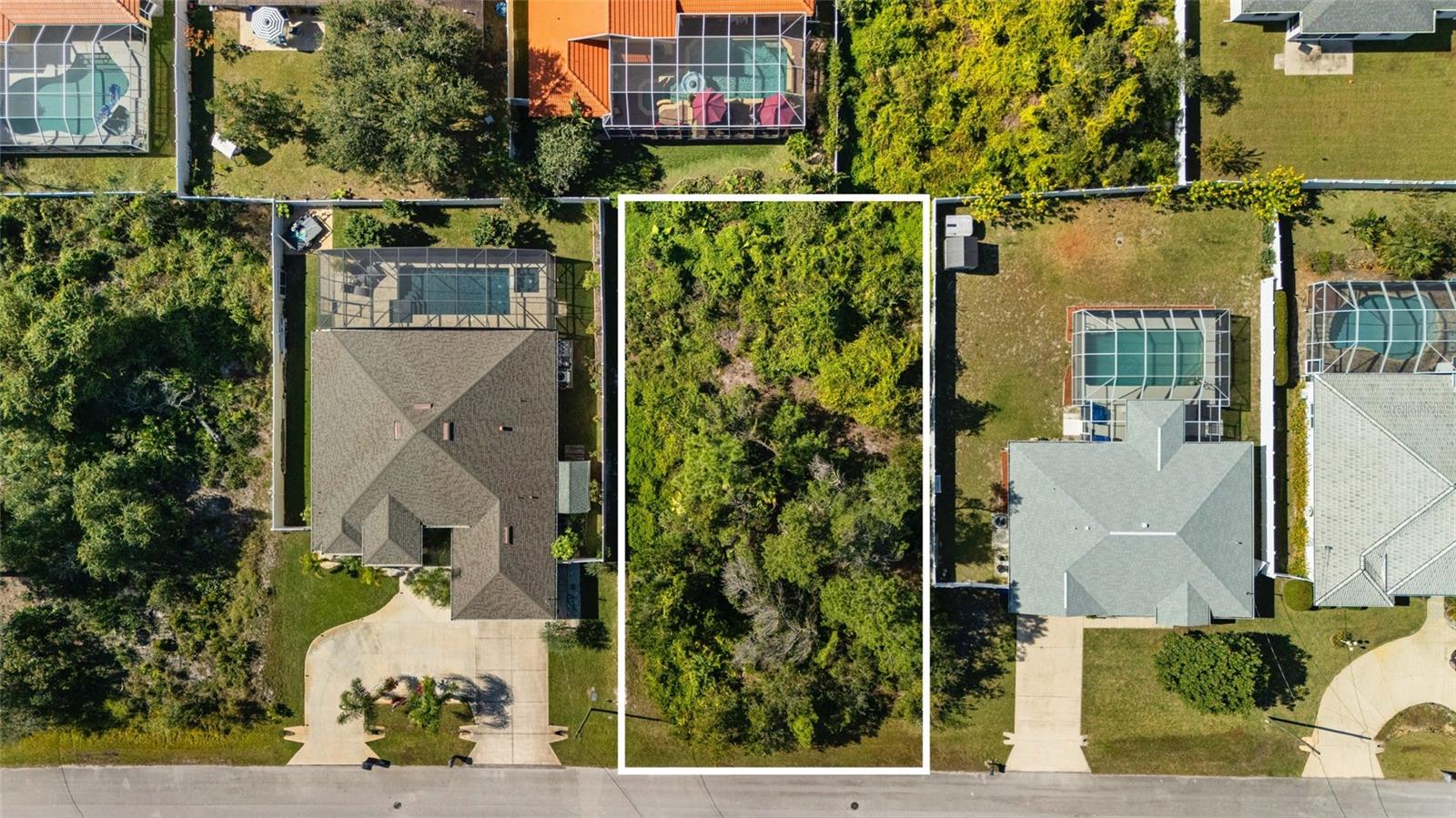 PALM COAST SEC 09 - Land