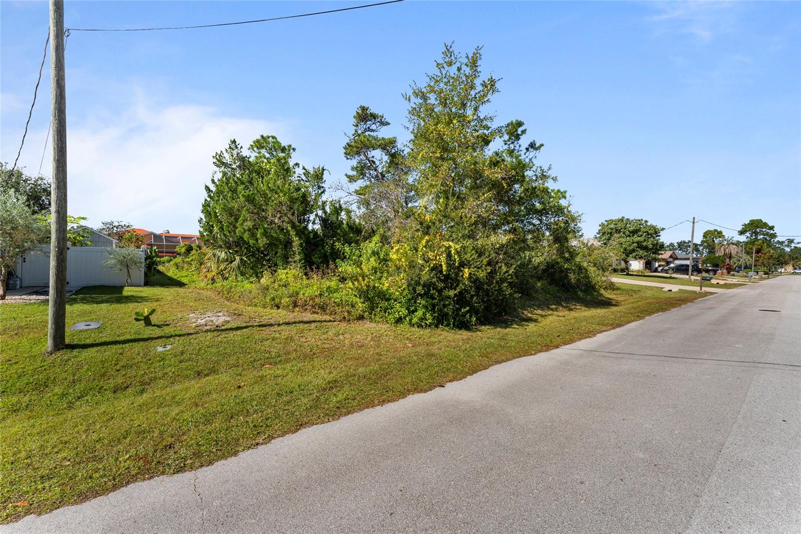 PALM COAST SEC 09 - Land