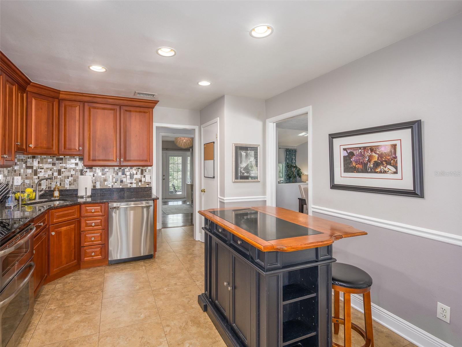 2338 TUSCARORA TRAIL