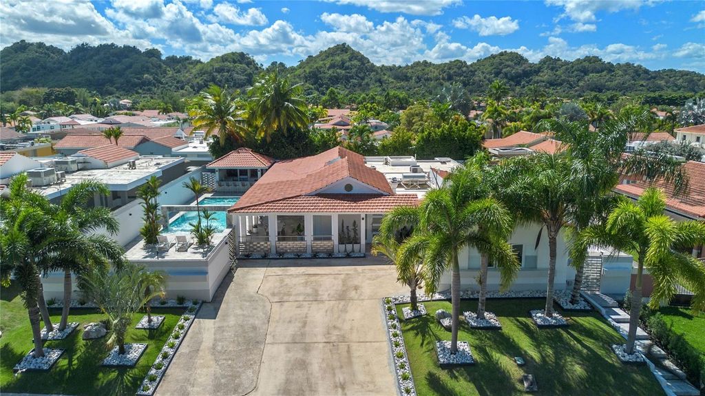 Photo of 355 Sabanera Dorado, Dorado, PR 00646 (MLS # PR9119356)