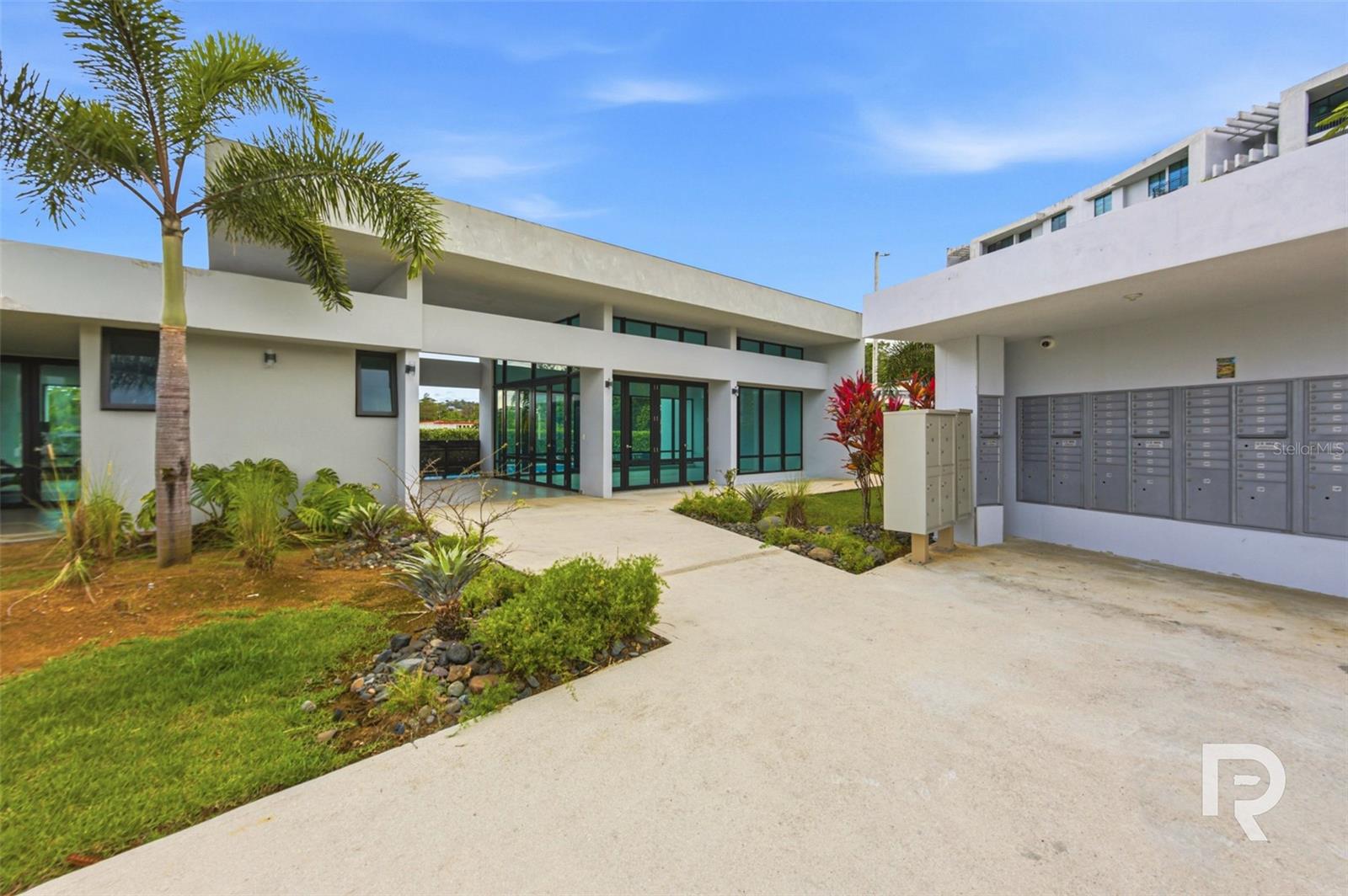 LADERAS DE GUAYNABO - Residential