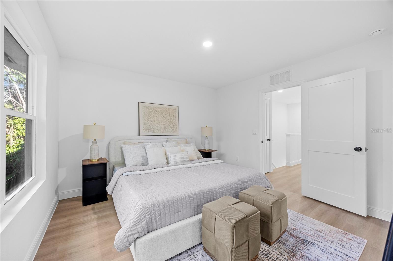 RIVER RIDGE - Residential