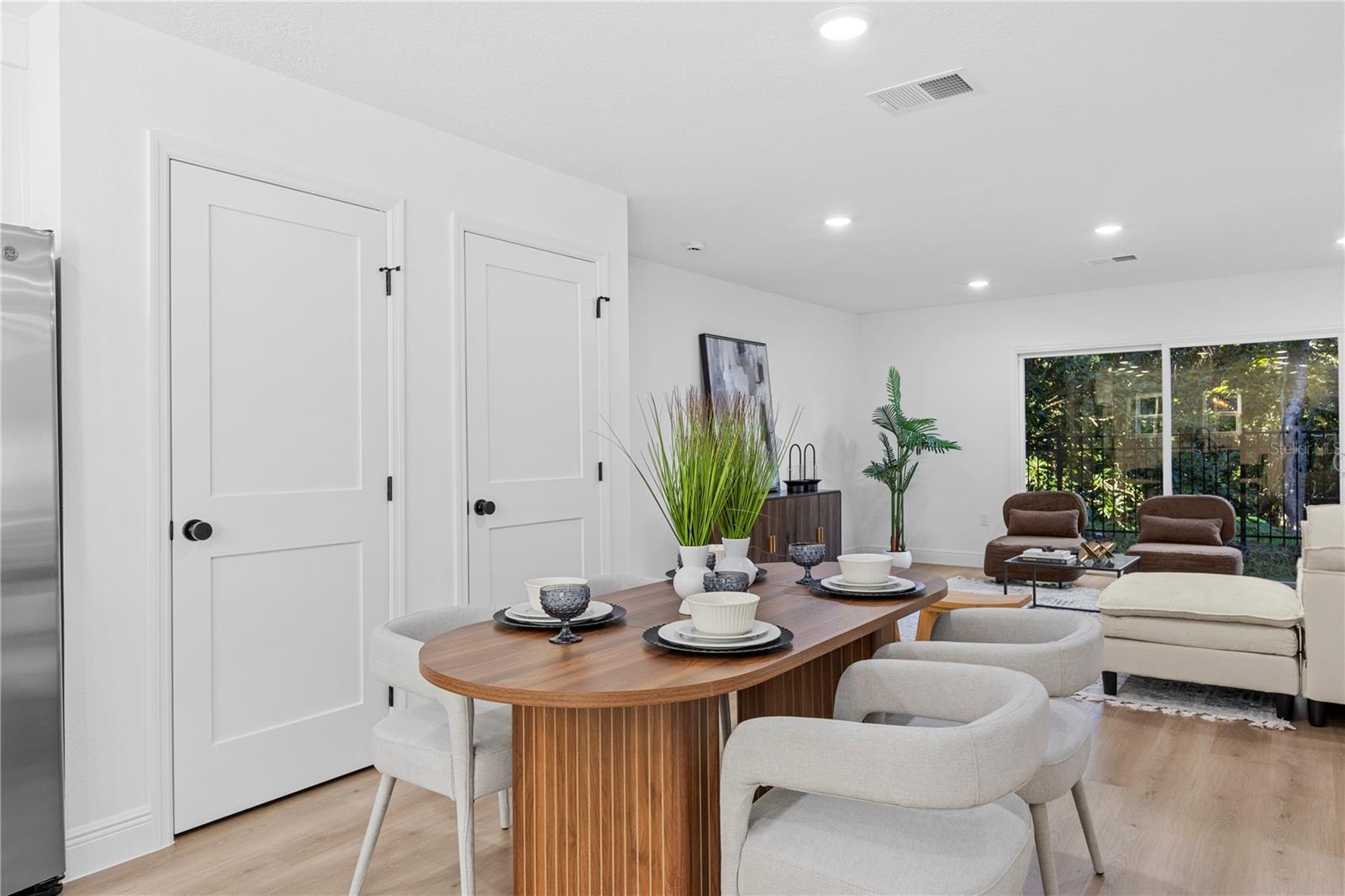 RIVER RIDGE - Residential