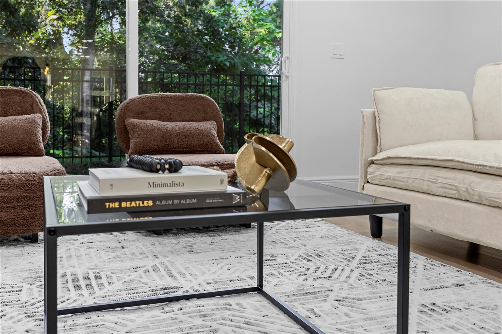 RIVER RIDGE - Residential